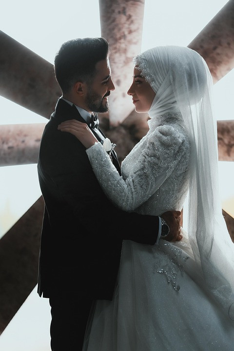 couples successful woman and men