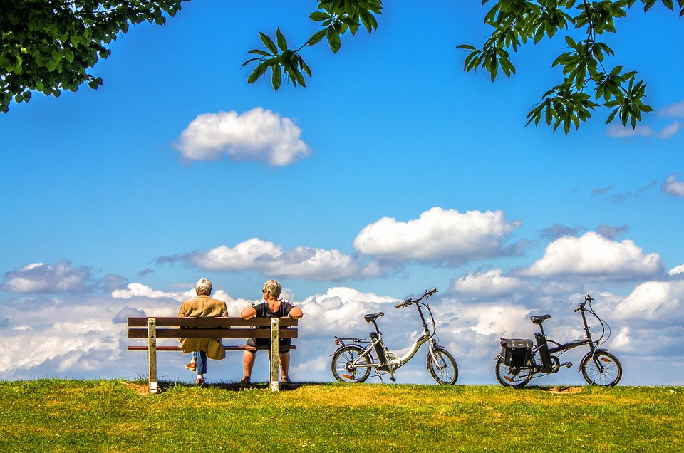 couples successful woman and men